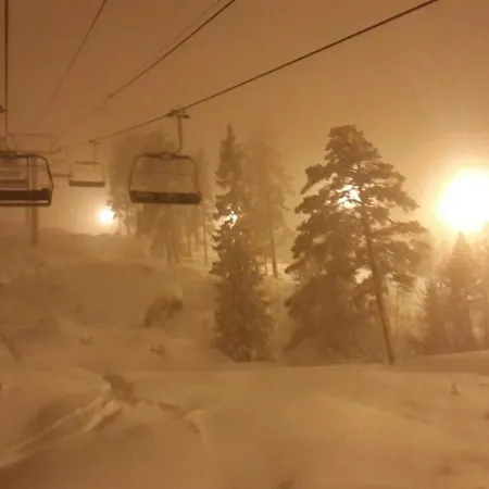 Hostel-vandrerhjem * Конгсберг