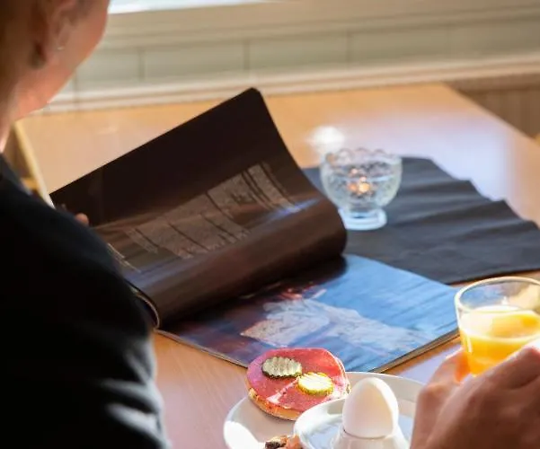 Vandrarhem Hostel-vandrerhjem *